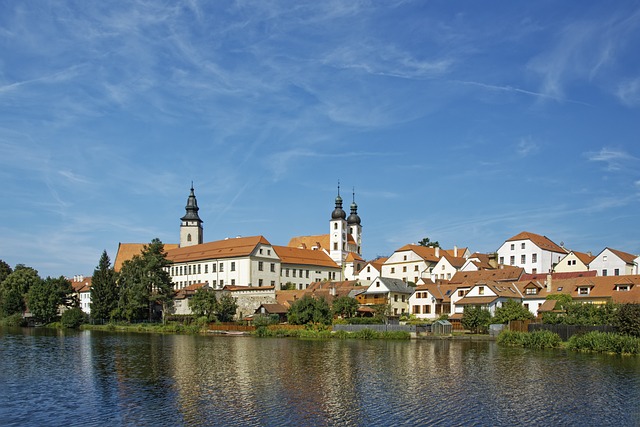 Telč: Admire the Architectural Beauty of the Renowned Renaissance Château and Historical Square