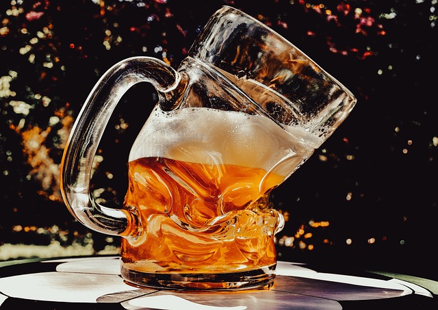 - Sip your way⁤ through Pilsen's beer ⁣scene: Brewery tours ​and expert recommendations